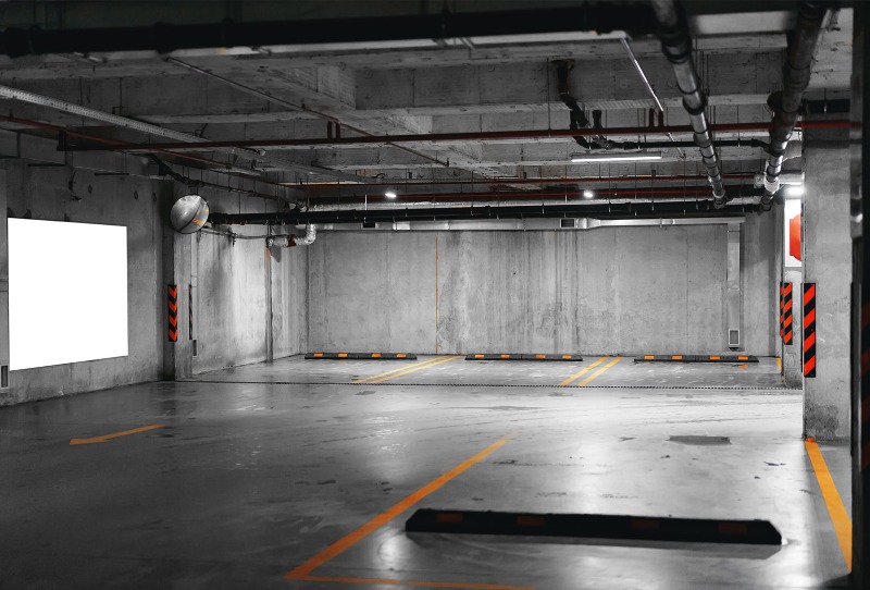 Plazas de garaje y trasteros en venta